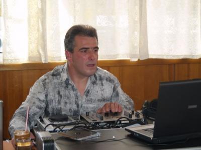 DJ ANEPANALHPTOS